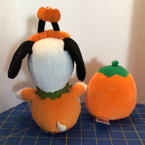 Hallmark Snoopy in Pumpkin Outfit 9 inches and Squishmallow 4 inch Pumpkin Plush - Picture 2 of 4